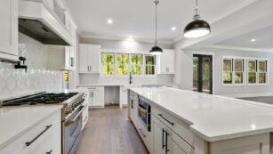 Decoratoradvice .com About Us